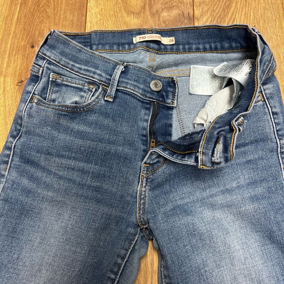Levi’s 710 Super Skinny - Picture 6 of 6